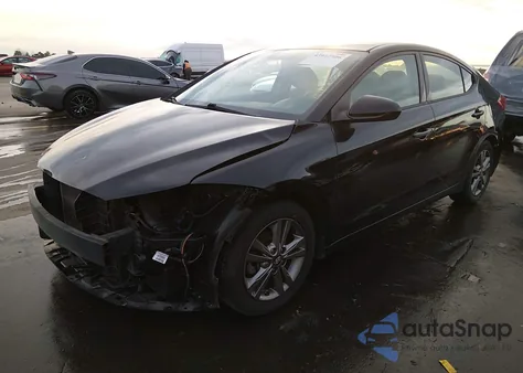 2017 Hyundai Elantra Se z USA, uszkodzony, nr VIN 5NPD84LF6HH105013